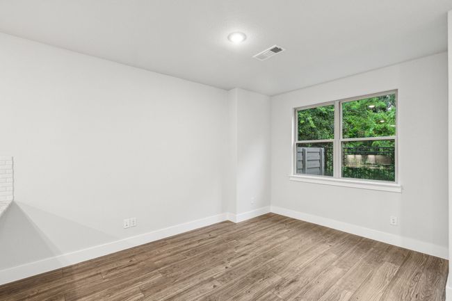 Open Living/Dining Space | Image 14