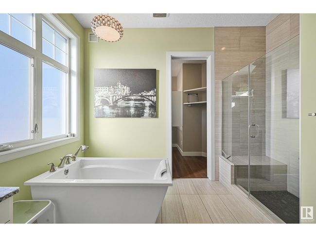 7570 May Common Nw, Home with 3 bedrooms, 3 bathrooms and 3 parking in Edmonton AB | Image 17