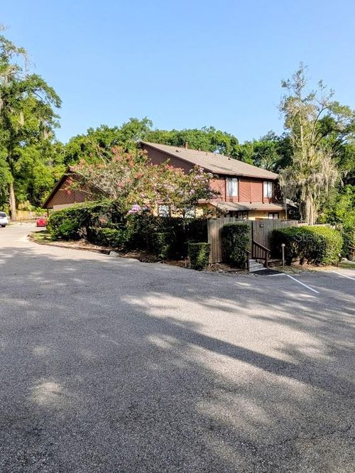 39-1021 Love Ln, APOPKA, FL, 32703-4518 | Card Image