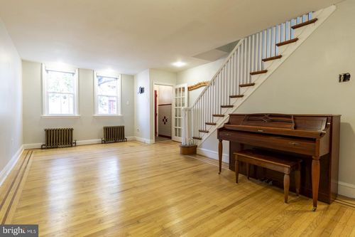 1239 S Alder St, PHILADELPHIA, PA, 19147-5018 | Card Image