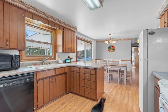 1371 View Lane, House other with 3 bedrooms, 2 bathrooms and null parking in Ashwaubenon WI | Image 5