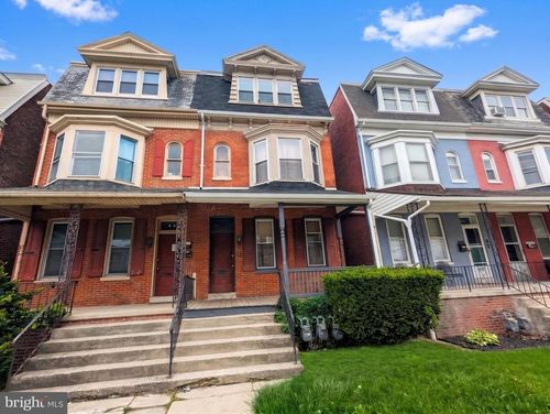 632 Roosevelt Ave, YORK, PA, 17404-2887 | Card Image