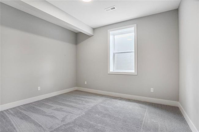 7050 Yulich Ct, House other with 4 bedrooms, 3 bathrooms and null parking in Parkville MO | Image 30