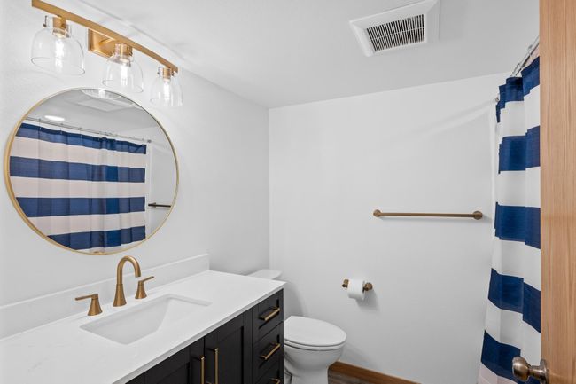 Primary Bathroom | Image 31