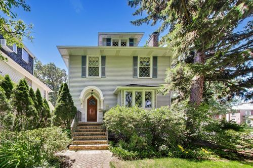 1110 Elm St, Winnetka, IL, 60093-2167 | Card Image