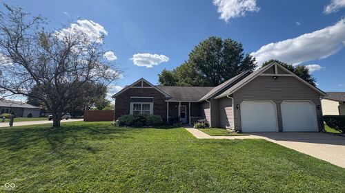 7556 Gunyon Ct, Indianapolis, IN, 46237-9378 | Card Image