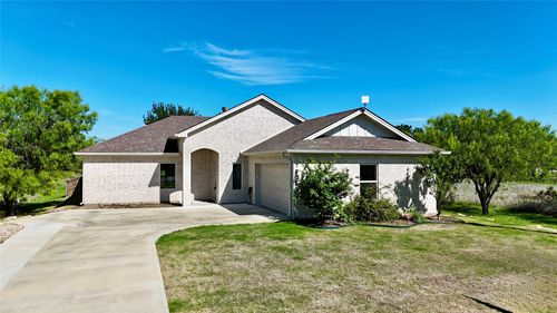 7705 Feather Bay Dr, Brownwood, TX, 76801-9503 | Card Image