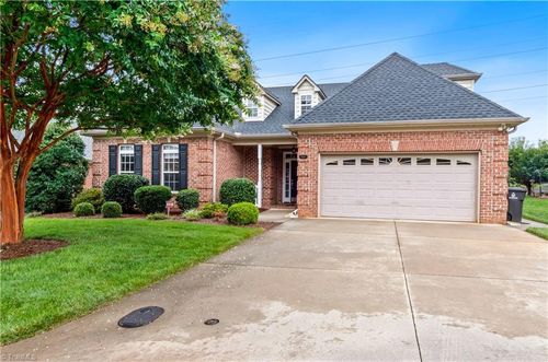 5287 Jacobs Way, Winston-Salem, NC, 27106-6382 | Card Image