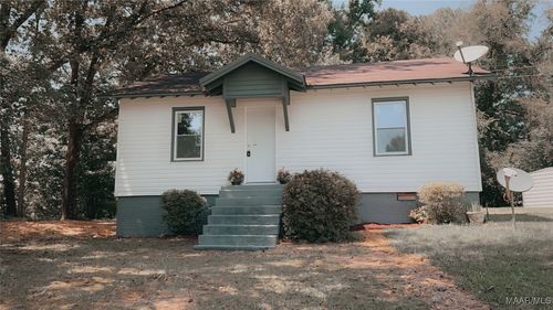 16 Floyd Ln, Tallassee, AL, 36078-1799 | Card Image