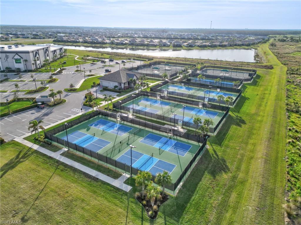 Residential Lease in ESTERO 4