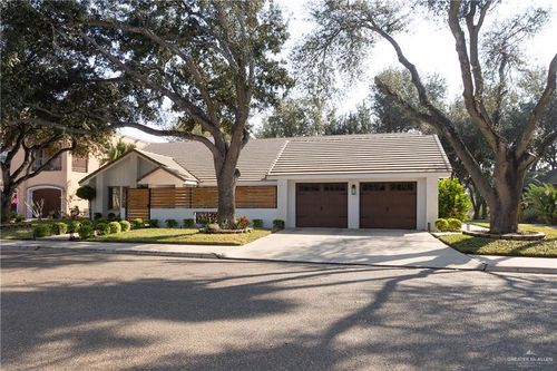 807 Brazos St, Mission, TX, 78572-7406 | Card Image