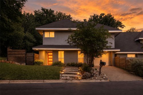 a-2101 Airole Way, Austin, TX, 78704-3226 | Card Image