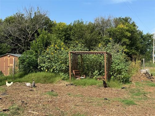 4045 County Road 1510, Stratford, OK, 74872-5464 | Card Image