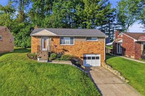 442 Audrey Dr, Pleasant Hills, PA, 15236-3828 | Card Image