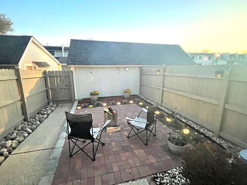 558 Chard Ct, Grayslake, IL, 60030-1338 | Card Image