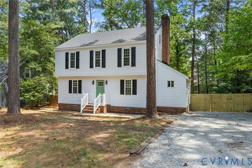 1719 Woodyshade Cir, North Chesterfield, VA, 23235-5440 | Card Image