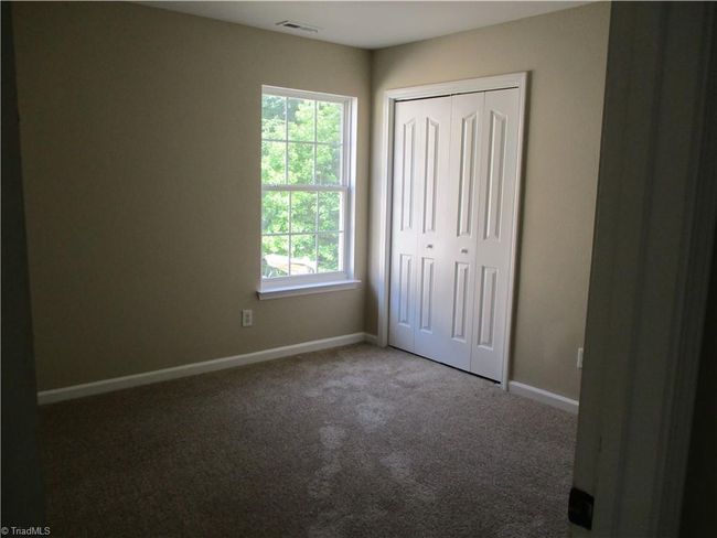 917 Avalon Acres Ln, House other with 3 bedrooms, 3 bathrooms and null parking in High Point NC | Image 7