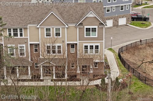 614 Anne Ave, Brighton, MI, 48116-3505 | Card Image