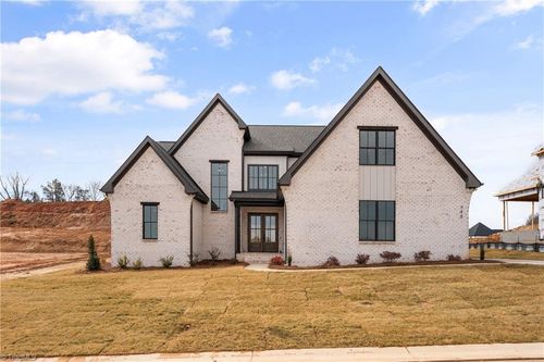 744 Royall Dr, Winston Salem, NC, 27106 | Card Image