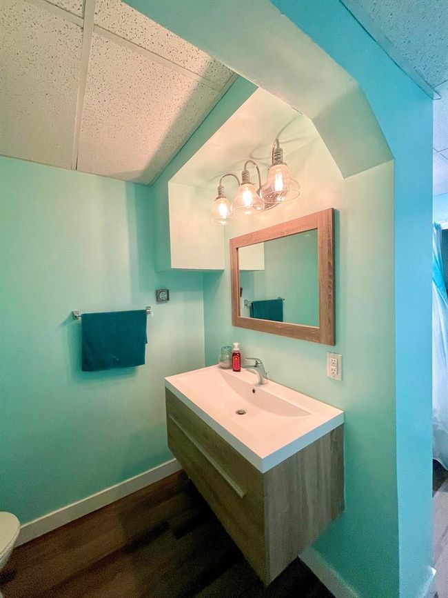 6207 48 B Ave, House detached with 5 bedrooms, 2 bathrooms and 5 parking in Camrose AB | Image 14