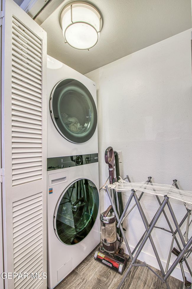 Laundry Area | Image 22