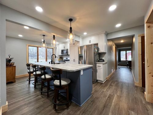 442 4th St, Dawson, MN, 56232-2129 | Card Image