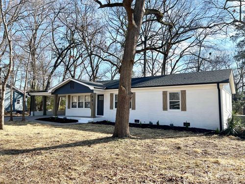 441 Kingfield Dr Sw, Concord, NC, 28027-7013 | Card Image