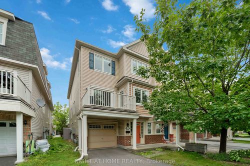 1011 Andora Ave, Nepean, ON, K2J0K4 | Card Image