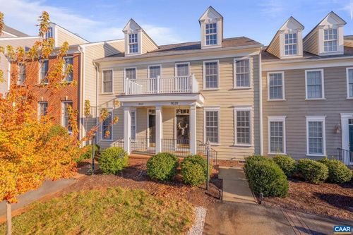 9039 West End Cir, CROZET, VA, 22932 | Card Image