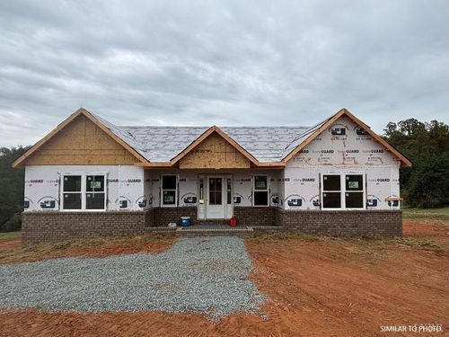 1 Stratford Rd, Concord, VA, 24538-3089 | Card Image