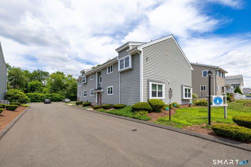 402-402 Mariners Walk, Milford, CT, 06460-6375 | Card Image