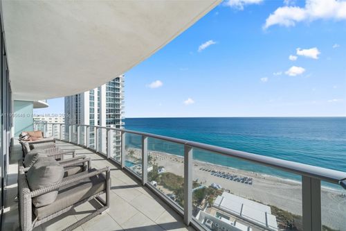 1001-4111 S Ocean Dr, Hollywood, FL, 33019-3055 | Card Image