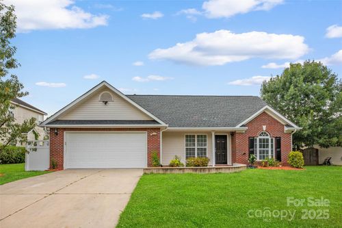 1433 Winthrop Ln, Monroe, NC, 28110-5232 | Card Image