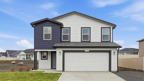 1013 E K St, Deer Park, WA, 99006-4042 | Card Image