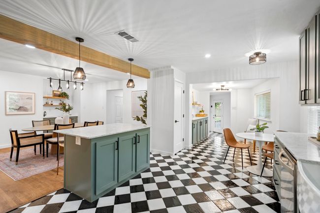 6615 Hialeah Dr, House other with 4 bedrooms, 3 bathrooms and null parking in Dallas TX | Image 12