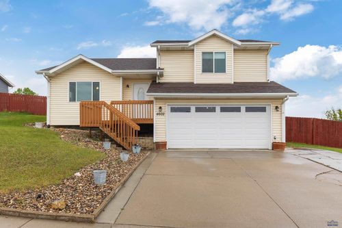 4602 Avenue A, RAPID CITY, SD, 57703-0158 | Card Image