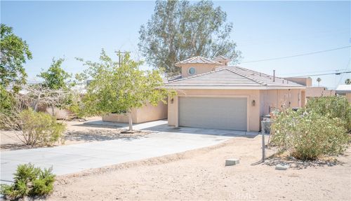 5439 Encelia Dr, Twentynine Palms, CA, 92277 | Card Image