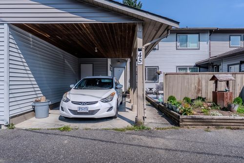 45-46689 1st Ave, Chilliwack, BC, V2P1X5 | Card Image