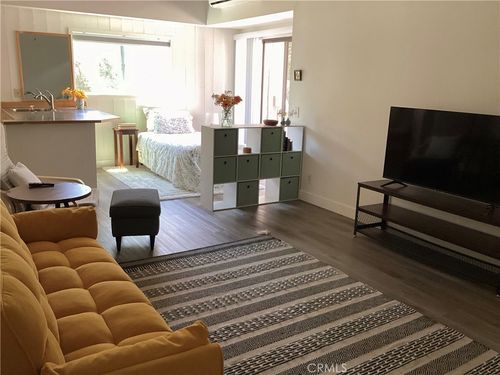 unit-120b-23531 Avenida La Caza, Coto de Caza, CA, 92679-3953 | Card Image