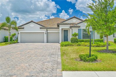 19828 Beverly Park Road, House other with 3 bedrooms, 3 bathrooms and null parking in Estero FL | Image 1