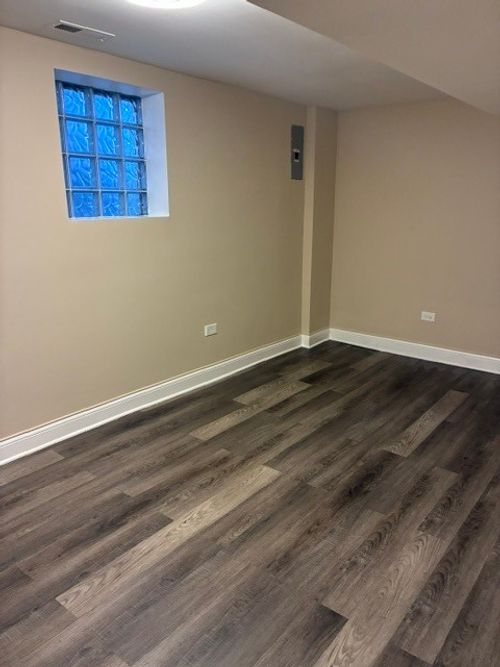 7755 S Calumet Ave, Chicago, IL, 60619-2926 | Card Image
