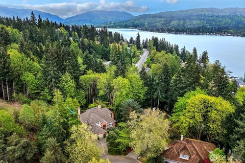 19225 Se 25th St, Sammamish, WA, 98075-7491 | Card Image