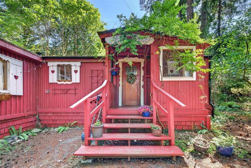 141 Pallot Way, Salt Spring Island, BC, V8K2M5 | Card Image