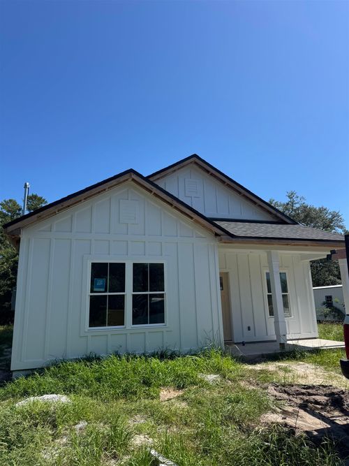 131 Georgia St, Carrabelle, FL, 32322-2101 | Card Image