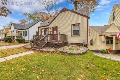 4149 Westpoint Street, Home with 3 bedrooms, 1 bathrooms and null parking in Dearborn Heights MI | Image 3