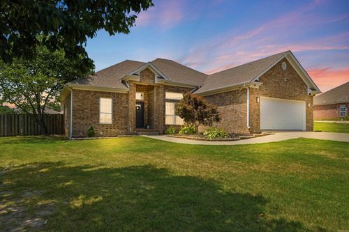 535 Triple J Dr, Lonoke, AR, 72086-7711 | Card Image