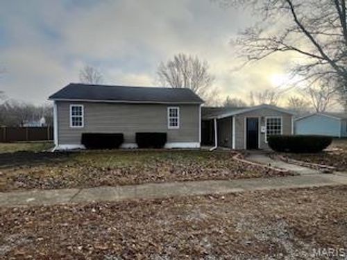 227 N Douglas St, Hillsboro, IL, 62049-1315 | Card Image