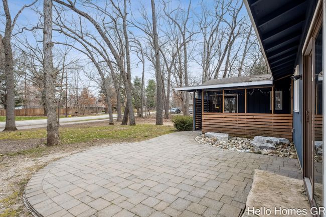 Patio | Image 32