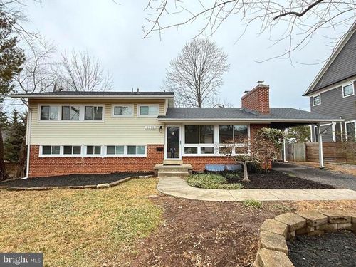 6718 Old Chesterbrook Rd, MCLEAN, VA, 22101-4404 | Card Image