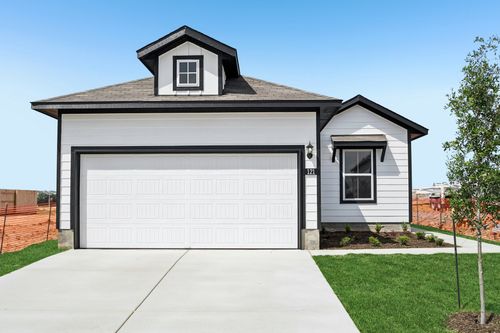 121 Adze Dr, Liberty Hill, TX, 78642-2994 | Card Image